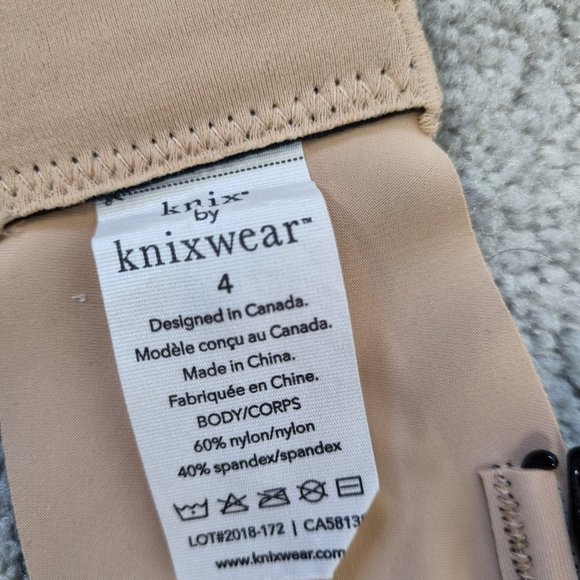 Knix Reversible Evolution Bra Size 4 - Picture 7 of 9